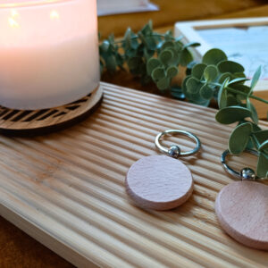 Drewniane breloczki z grawerem